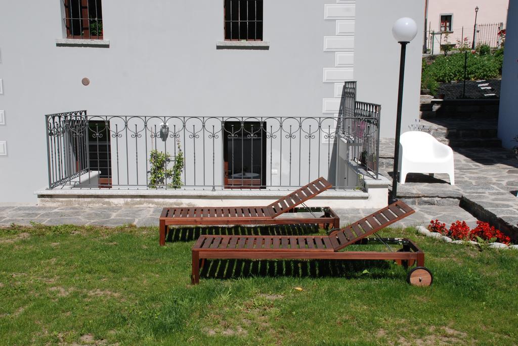Ca' Del Borgo Hotel Cadarese Exterior photo